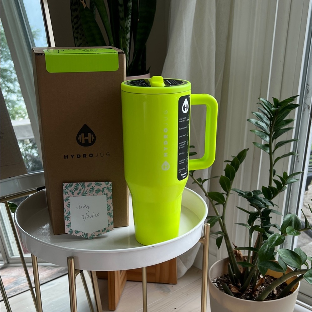Hydrojug 32oz Glow